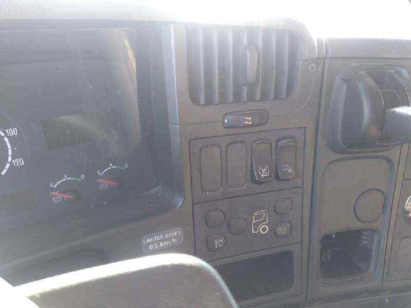 SCANIA SERIE P/G/R (L-CLASE) Fg  340  (4X2) Largo CR 19 A   |   06.04 - 12.06 foto 12