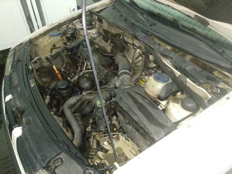 SEAT IBIZA (6K1) Select Motor 1,9 Ltr. - 50 kW SDI foto 7