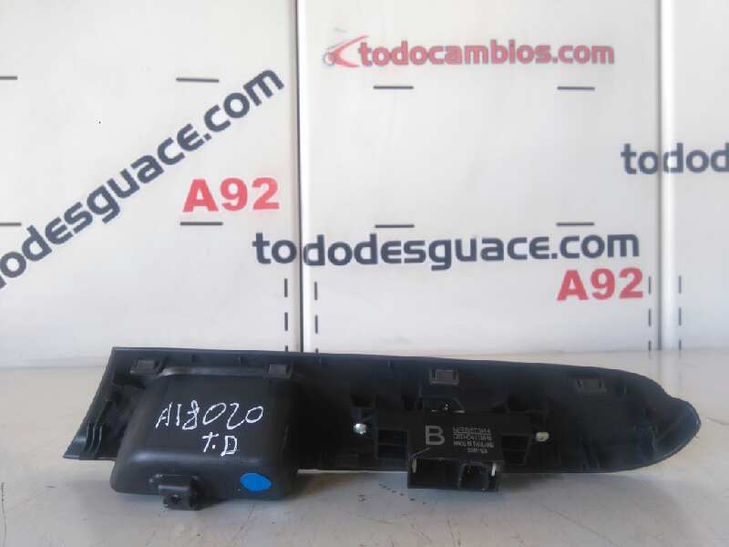 MANDO ELEVALUNAS TRASERO DERECHO CITROEN C4 AIRCROSS Exclusive Plus 2WD   |   11.14 - 12.16