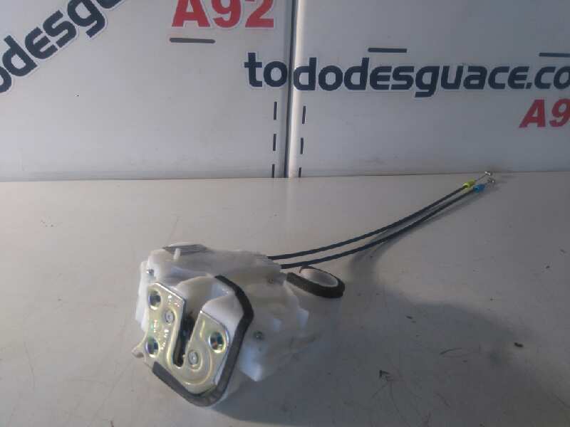 CERRADURA PUERTA TRASERA DERECHA foto 5