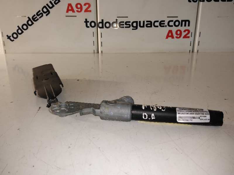 ANCLAJE CINTURON DELANTERO DERECHO