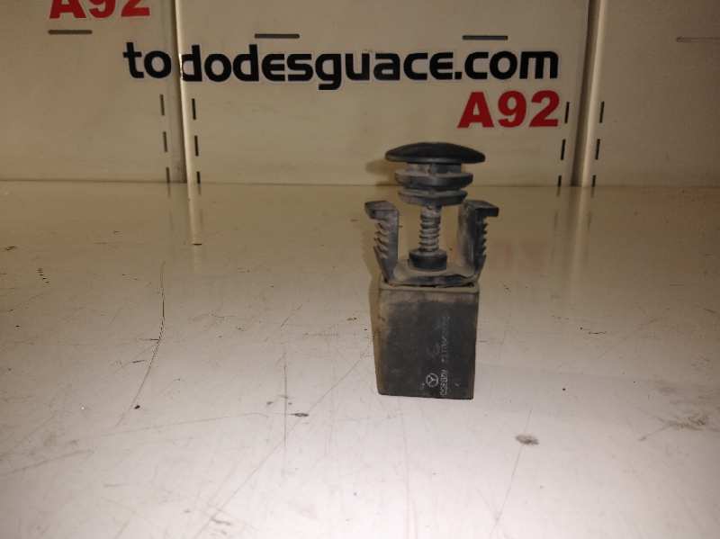 SOPORTE RADIADOR