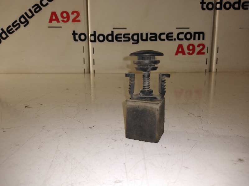 SOPORTE RADIADOR