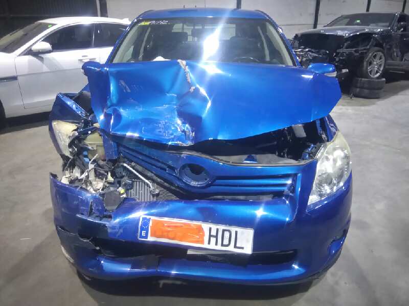 TOYOTA AURIS Luna+   |   03.08 - 12.09