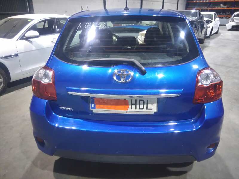 TOYOTA AURIS Luna+   |   03.08 - 12.09 foto 4