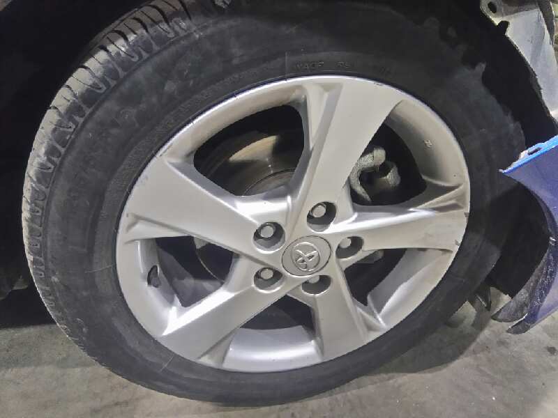 TOYOTA AURIS Luna+   |   03.08 - 12.09 foto 7