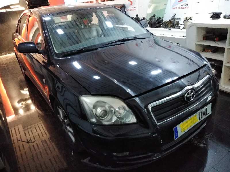 TOYOTA AVENSIS BERLINA (T25) 2.0 D4-D Executive Berlina (5-ptas.)   |   0.03 - ... foto 3