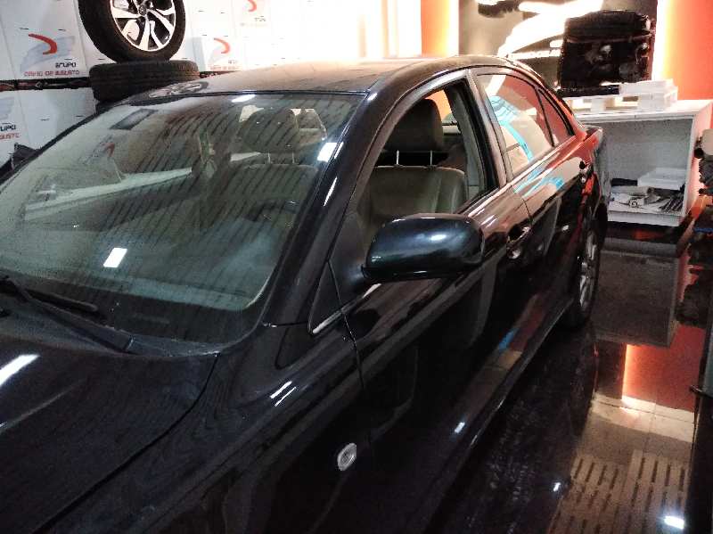TOYOTA AVENSIS BERLINA (T25) 2.0 D4-D Executive Berlina (5-ptas.)   |   0.03 - ... foto 4