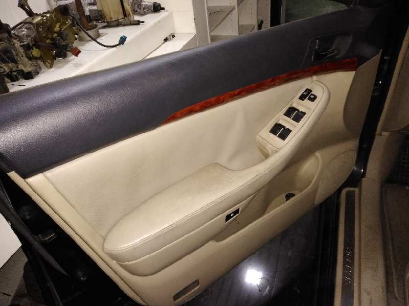 TOYOTA AVENSIS BERLINA (T25) 2.0 D4-D Executive Berlina (5-ptas.)   |   0.03 - ... foto 6