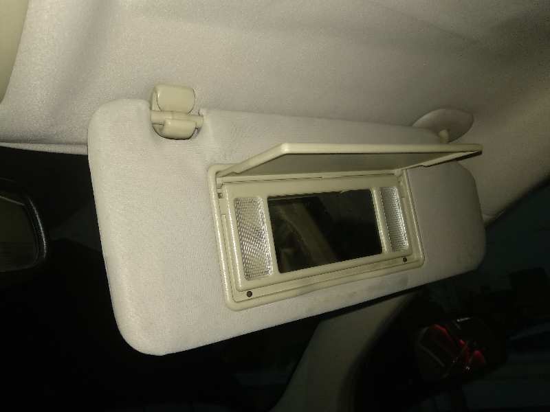 PARASOL DERECHO TOYOTA AVENSIS BERLINA (T25) 2.0 D4-D Executive Berlina (5-ptas.)   |   0.03 - ...