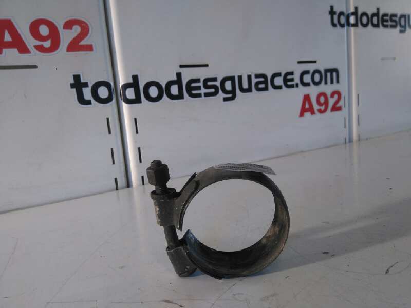 ABRAZADERA ESCAPE foto 4
