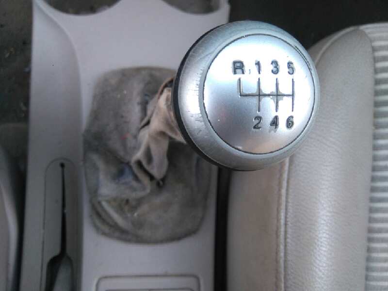 KIA SPORTAGE LX 4X4   |   12.05 - 12.07 foto 11