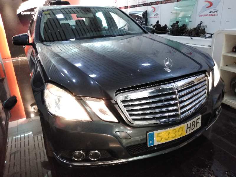 MERCEDES CLASE E (W212) LIM. 220 CDI BlueEfficiency (212.002)   |   01.09 - 12.14 foto 3