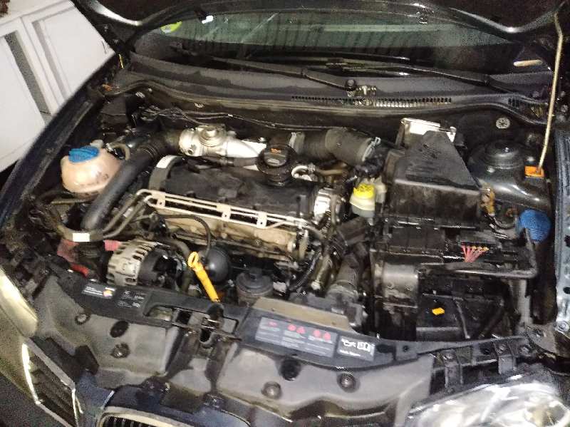 SEAT CORDOBA BERLINA (6L2) Fresh Motor 1,9 Ltr. - 74 kW TDI foto 4