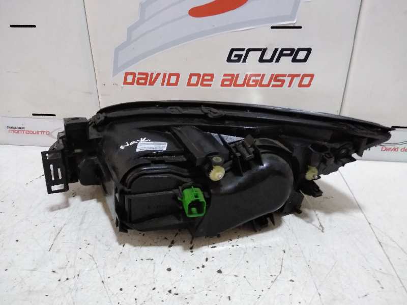 FARO DERECHO foto 3