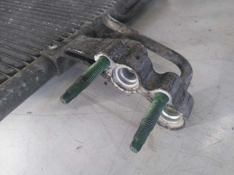 CONDENSADOR / RADIADOR  AIRE ACONDICIONADO FORD FOCUS BERLINA (CAP) Ambiente (D)