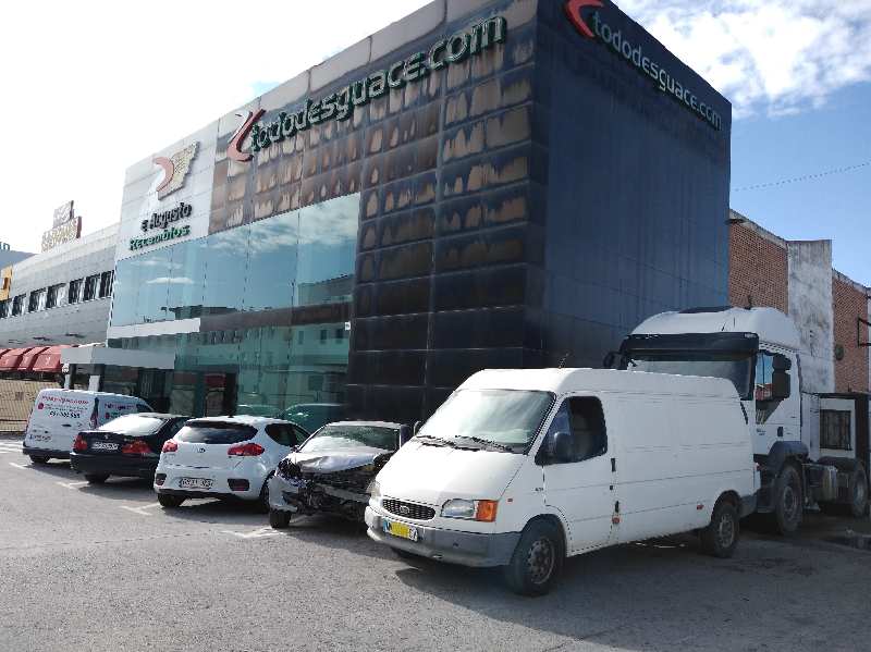FORD TRANSIT FT  100  largo Motor 2,0 Ltr. - 57 kW