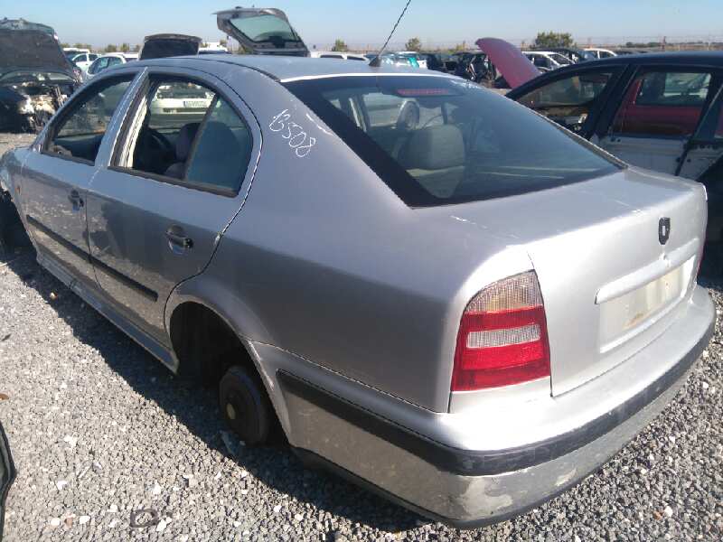 SKODA OCTAVIA BERLINA (1U2) 1.9 TDI Motor 1,9 Ltr. - 66 kW TDI
