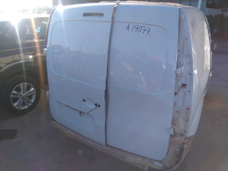 RENAULT KANGOO Furgón Confort Motor 1,5 Ltr. - 50 kW dCi Diesel foto 2