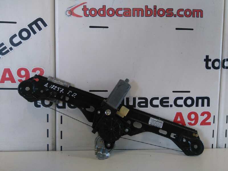 ELEVALUNAS TRASERO DERECHO MERCEDES CLASE C (W203) FAMILIAR C 270 T CDI (203.216)   |   01.01 - 12.05