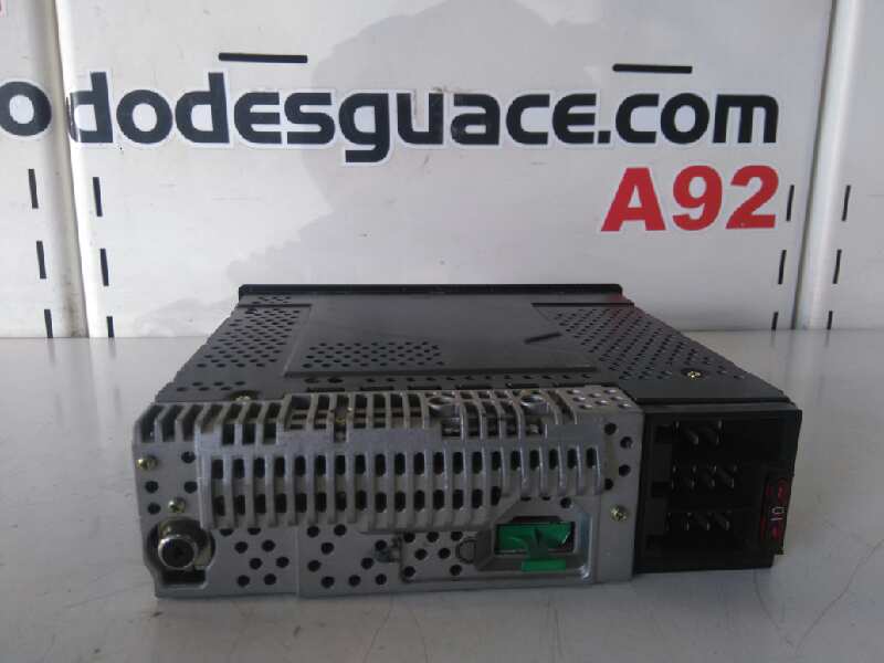 SISTEMA AUDIO / RADIO CD foto 2