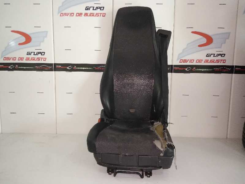ASIENTO DELANTERO IZQUIERDO