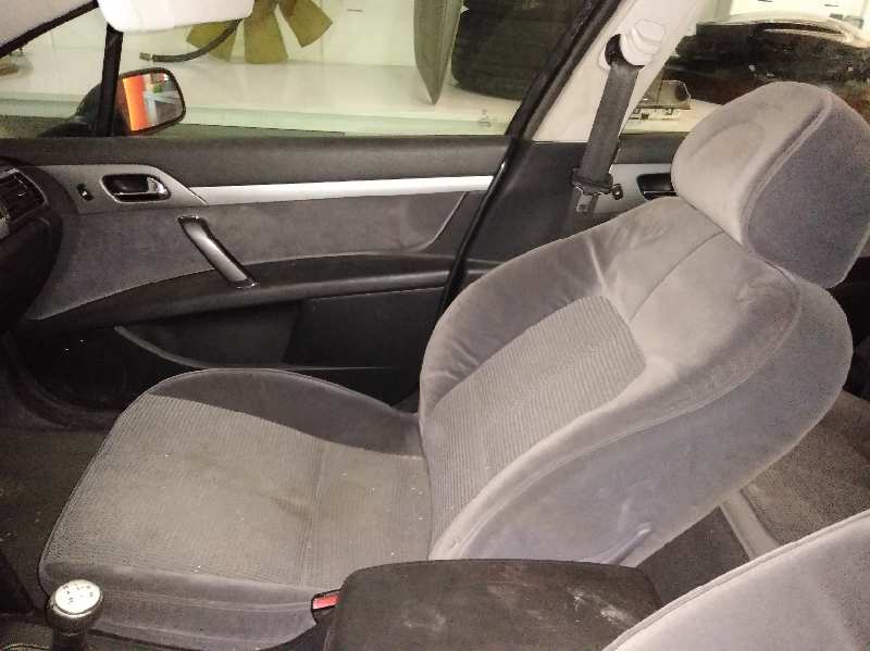 PEUGEOT 407 Confort   |   07.07 - 12.09 foto 10