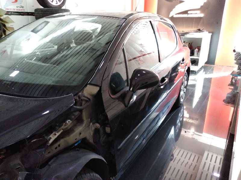 PEUGEOT 207 XAD   |   05.06 - 12.10 foto 4
