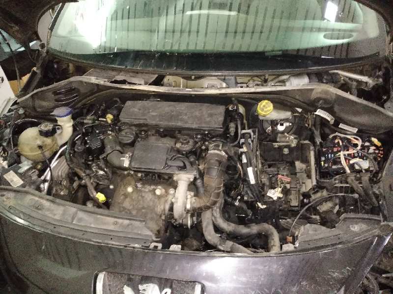 PEUGEOT 207 XAD   |   05.06 - 12.10 foto 7