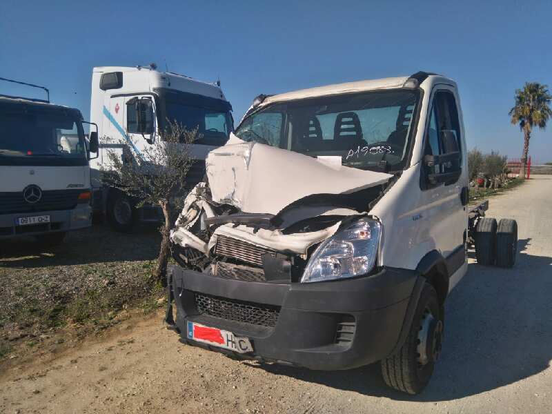 IVECO DAILY PR Doppelkabine 35 C... Radstand 3750   |   07.11 - 12.14 foto 2