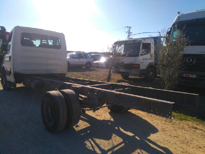 IVECO DAILY PR Doppelkabine 35 C... Radstand 3750   |   07.11 - 12.14 foto 3