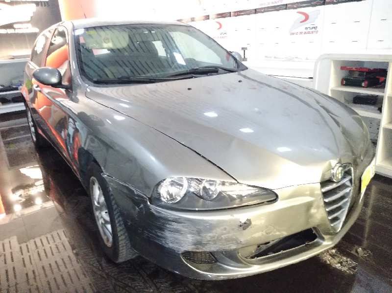 ALFA ROMEO 147 (190) 1.6 T.Spark ECO Distinctive Motor 1,6 Ltr. - 77 kW 16V CAT foto 3