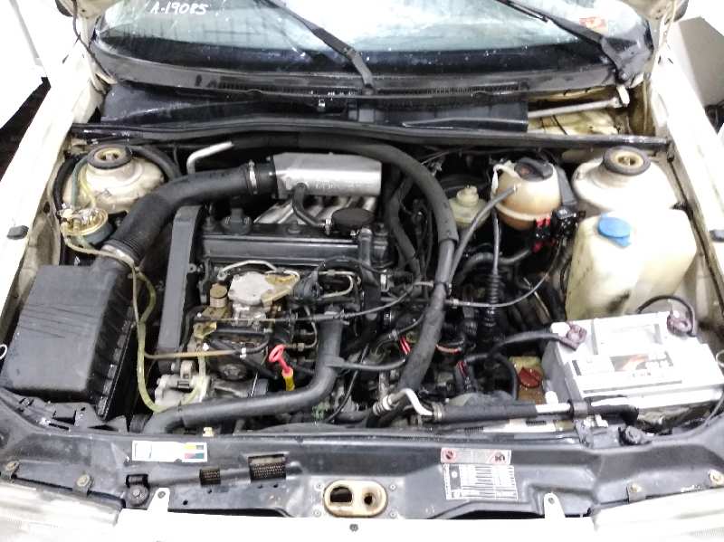 SEAT TOLEDO (1L) Base Motor 1,9 Ltr. - 50 kW Diesel (1Y) foto 7