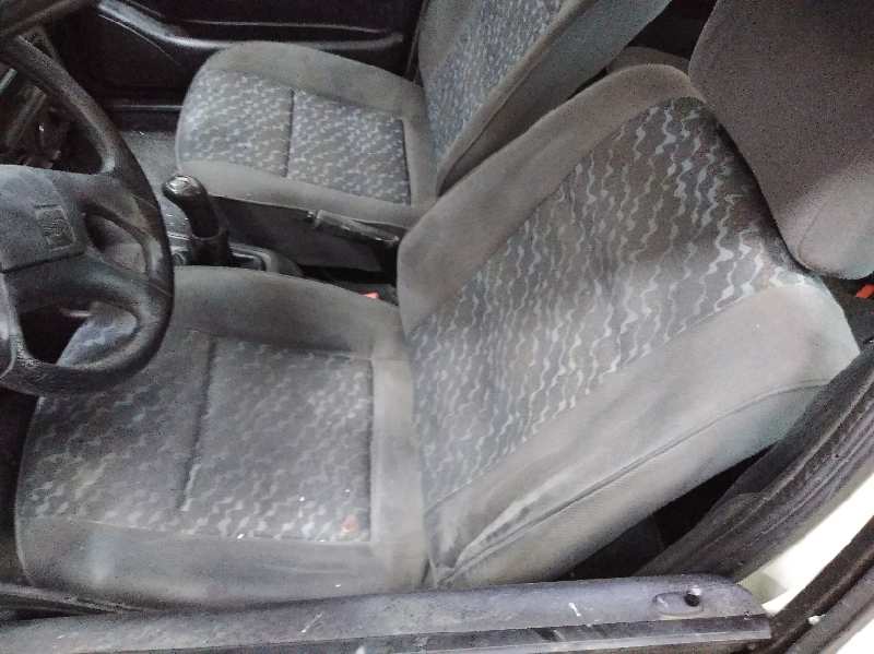 SEAT TOLEDO (1L) Base Motor 1,9 Ltr. - 50 kW Diesel (1Y) foto 8