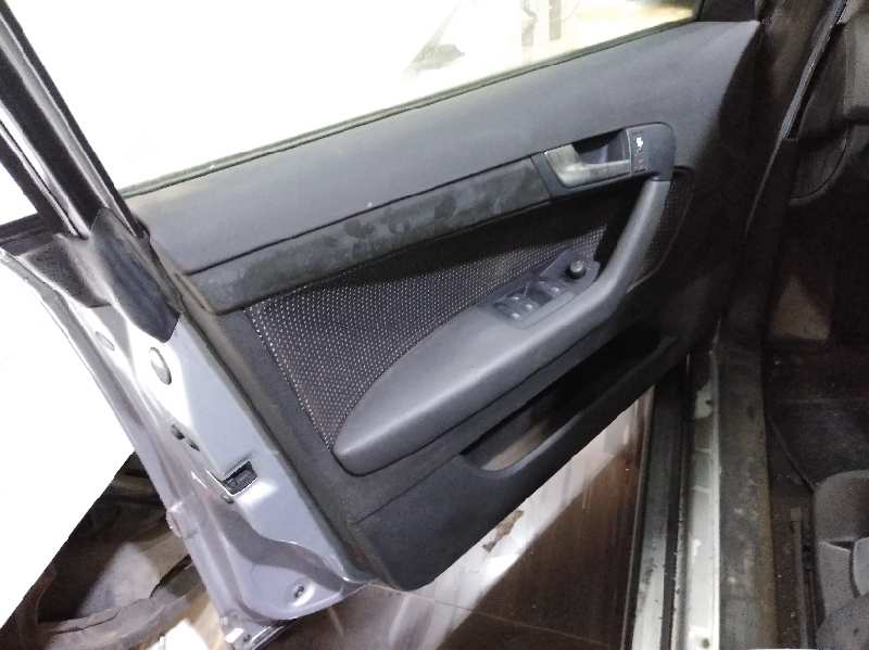 AUDI A3 (8P) 2.0 TDI Ambiente (DPF)   |   04.05 - 12.12 foto 7