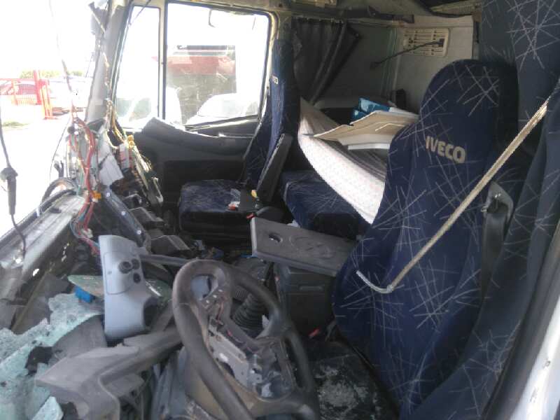IVECO STRALIS (AS) FSA T / FP LT  4X2 Gran espacio   |   02.02 - 12.06 foto 7