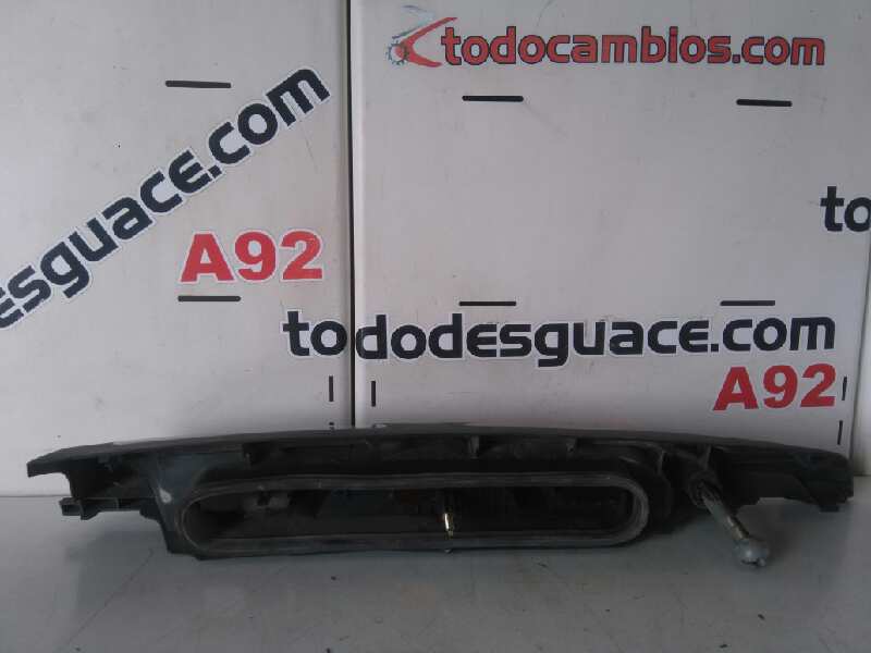 PILOTO TRASERO DERECHO