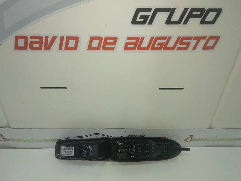 MANDO ELEVALUNAS DELANTERO IZQUIERDO CITROEN DS3 Base   |   09.09 - 12.11