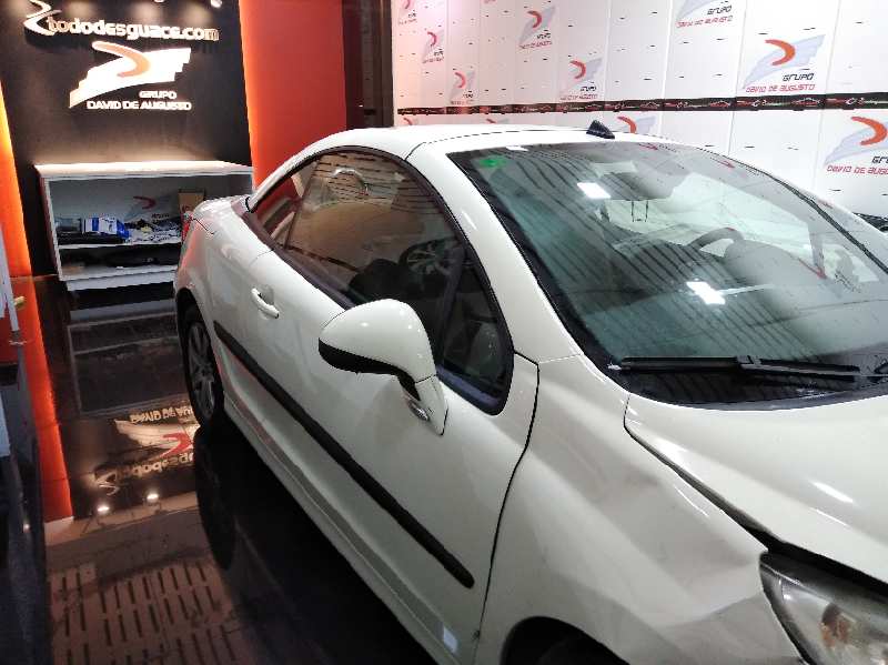 PEUGEOT 207 CC Sport   |   0.07 - ... foto 5