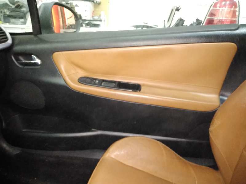 PEUGEOT 207 CC Sport   |   0.07 - ... foto 12
