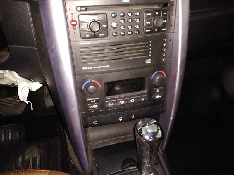 PEUGEOT 207 CC Sport   |   0.07 - ...