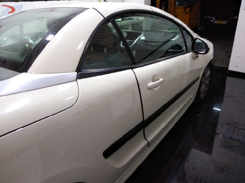 PEUGEOT 207 CC Sport   |   0.07 - ...