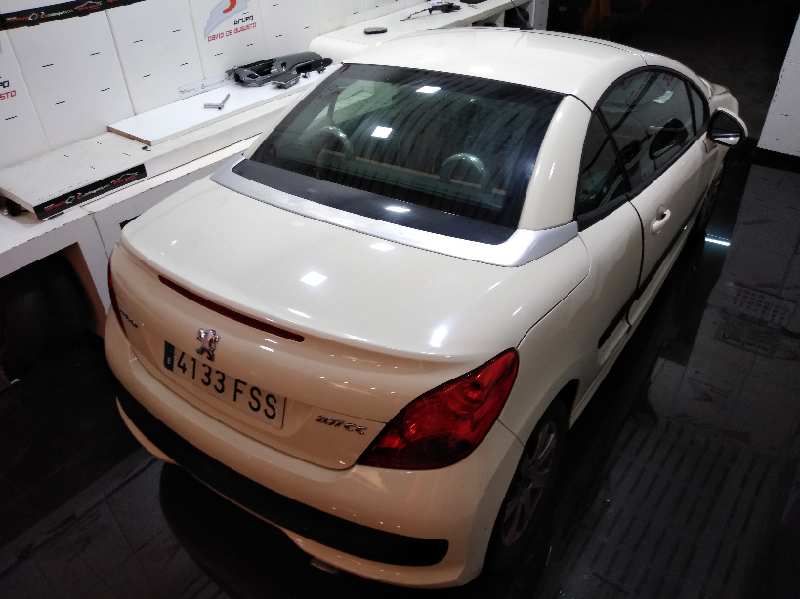 PEUGEOT 207 CC Sport   |   0.07 - ...