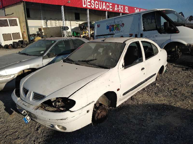 RENAULT MEGANE I CLASSIC (LA0) 1.9 dTi Alize Motor 1,9 Ltr. - 72 kW dTi Diesel CAT foto 2