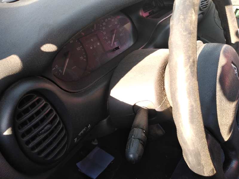 RENAULT MEGANE I CLASSIC (LA0) 1.9 dTi Alize Motor 1,9 Ltr. - 72 kW dTi Diesel CAT foto 9