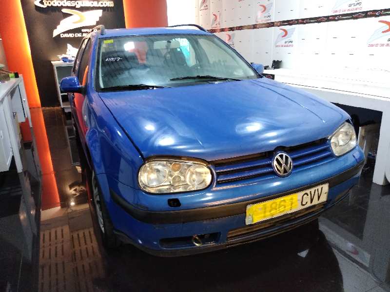 VOLKSWAGEN GOLF IV VARIANT (1J5) Highline   |   05.99 - 12.02 foto 3
