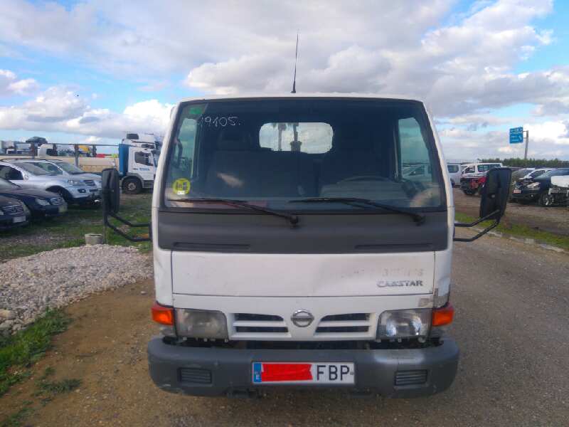 NISSAN CABSTAR ->09.06 Cabstar 35.XX Cabina simple Cabina individual Motor 3,0 Ltr. - 110 kW Diesel