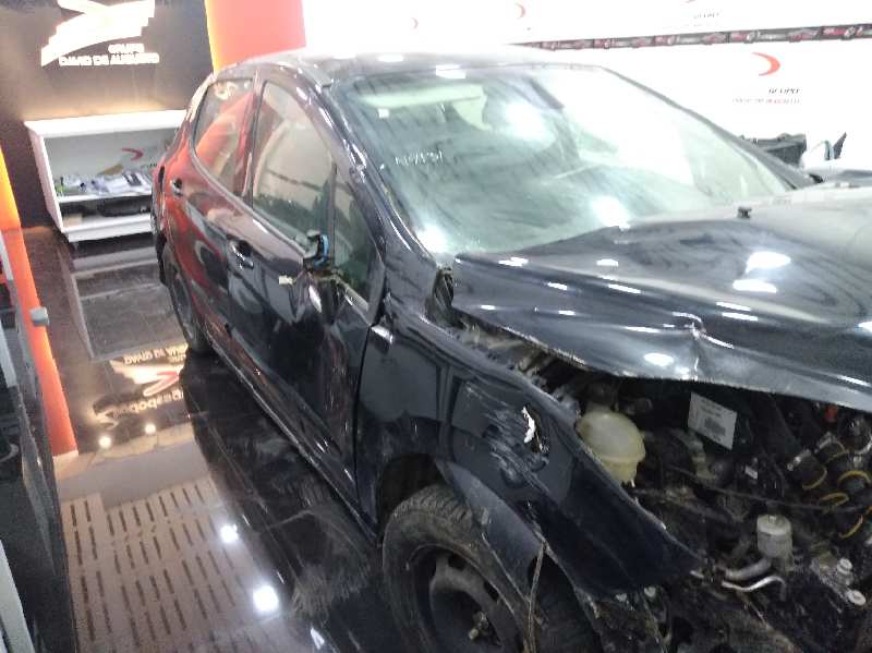 PEUGEOT 308 Access   |   07.13 - 12.15 foto 3