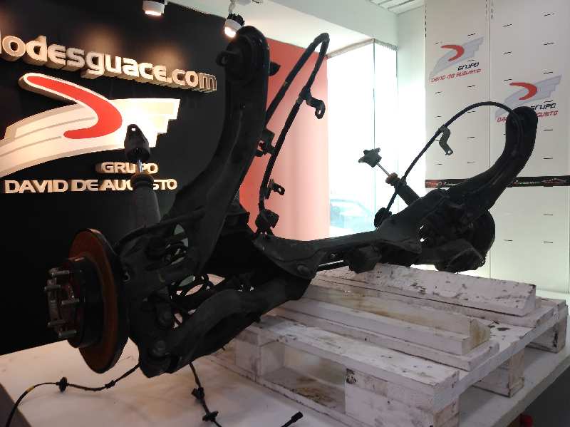 PUENTE TRASERO KIA CEE D Drive   |   08.15 - 12.18