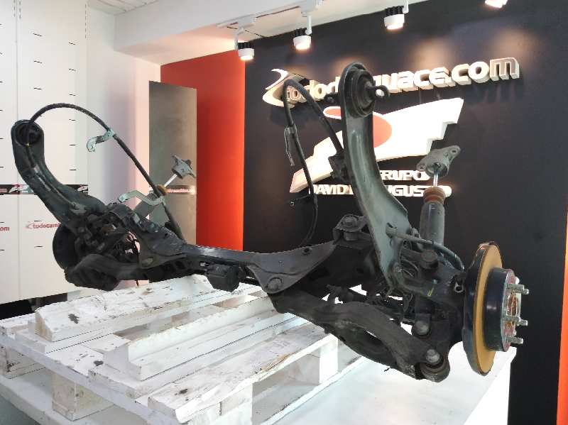 PUENTE TRASERO KIA CEE D Drive   |   08.15 - 12.18